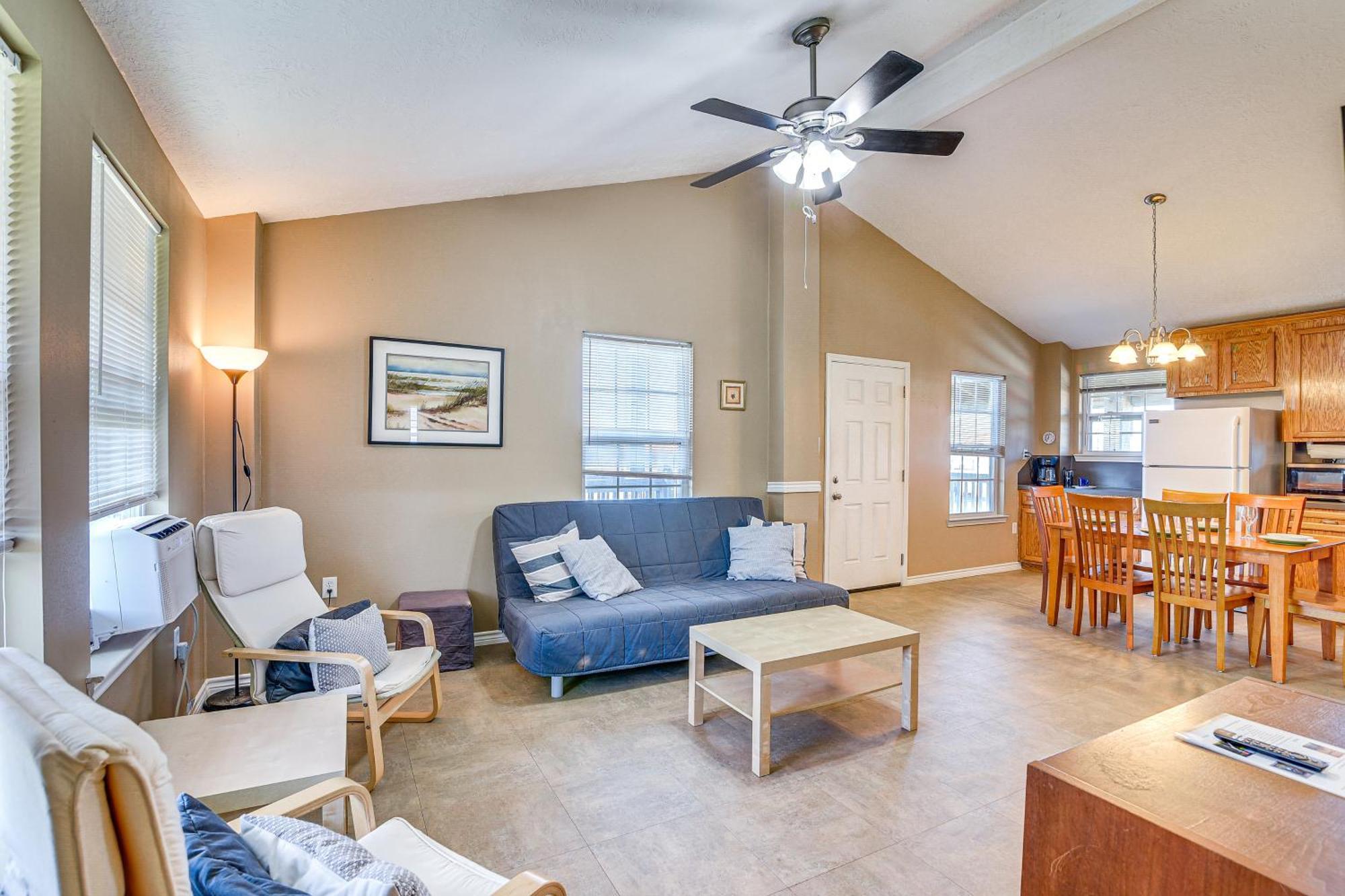 Crystal Beach Home With 2 Grills Walk To Shore! Eksteriør bilde